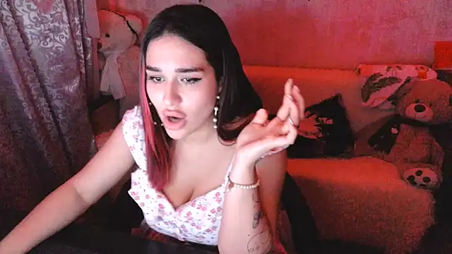 Snapshot of Amireth chatting on 23, 9, 2025 Amireth online show from 23, 9, 2025