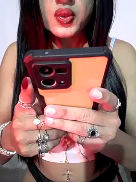 Cutie-Whiskey1 online show from 13, 11, 2025