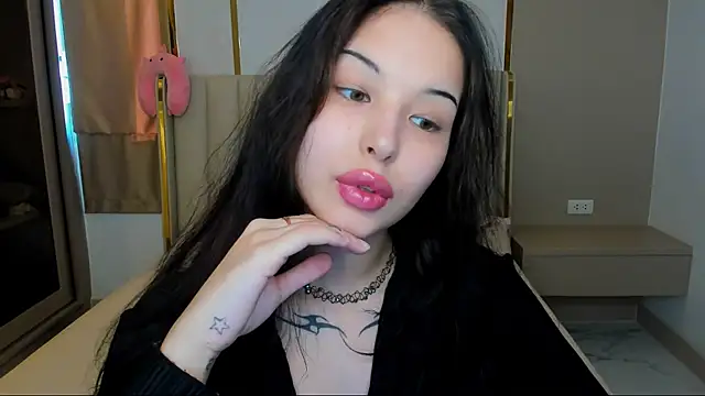 Snapshot of ElizabethParkk chatting on 11, 11, 2025 ElizabethParkk online show from 11, 11, 2025