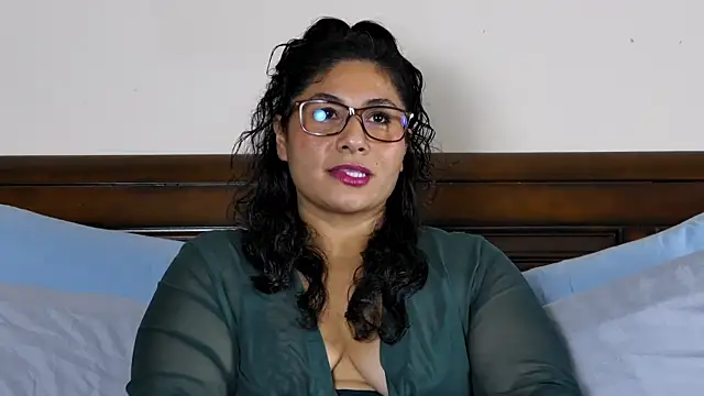 Snapshot of juicyteacher chatting on 7, 10, 2025 juicyteacher online show from 7, 10, 2025