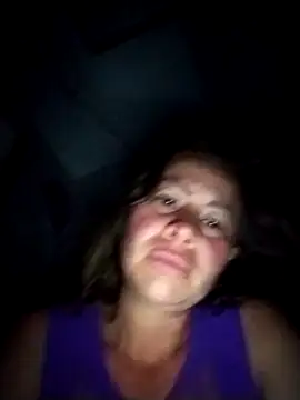 Snapshot of LaraCaliente chatting on 22, 10, 2025 LaraCaliente online show from 22, 10, 2025