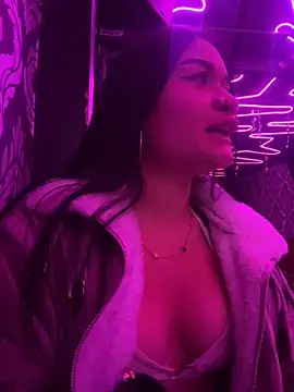 Alanasole online show from 23, 9, 2025