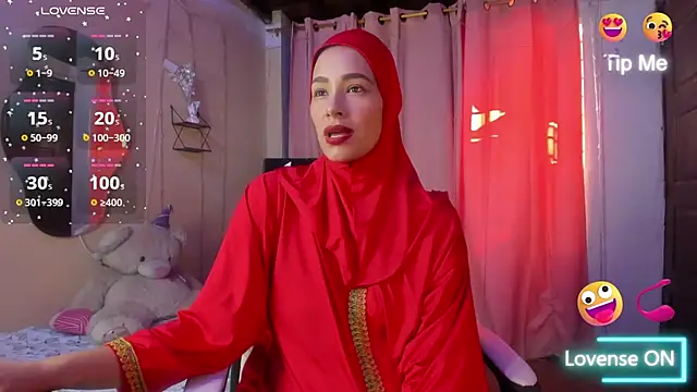 ShanaJamil online show from 14, 11, 2025