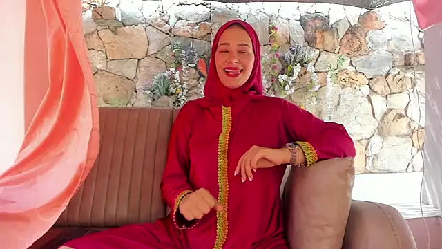 Snapshot of ShanaJamil chatting on 6, 7, 2026 ShanaJamil online show from 6, 7, 2026