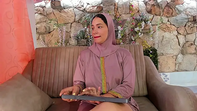 Snapshot of ShanaJamil chatting on 24, 7, 2026 ShanaJamil online show from 24, 7, 2026