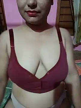 Snapshot of Deliciouskimi chatting on 4, 7, 2026 Deliciouskimi online show from 4, 7, 2026