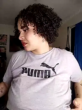 Snapshot of Julie_wallace chatting on 13, 11, 2025 Julie wallace online show from 13, 11, 2025