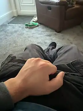 Snapshot of tdjw92 chatting on 12, 10, 2025 tdjw92 online show from 12, 10, 2025