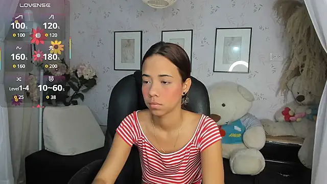 Snapshot of Anntonellaa chatting on 26, 11, 2025 Anntonellaa online show from 26, 11, 2025