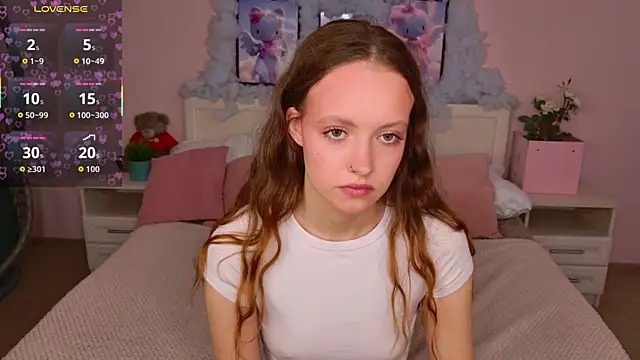 SallyPinkman online show from 5, 10, 2025