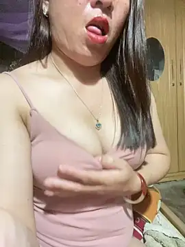 Luna-ass online show from 8, 11, 2025