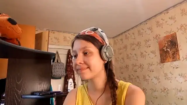 Snapshot of QutieDaSweet chatting on 27, 9, 2025 QutieDaSweet online show from 27, 9, 2025