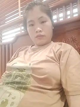 Luyen004 online show from 14, 10, 2025