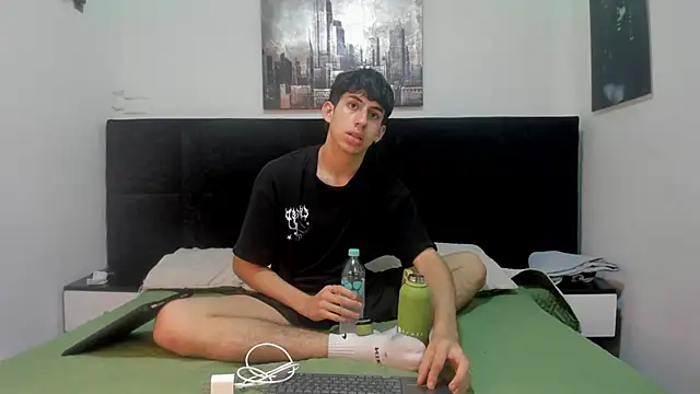 Aaron Spencer13 online show from 7, 11, 2025