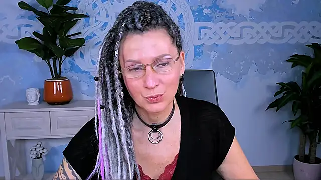 Snapshot of UmaSpace chatting on 5, 10, 2025 UmaSpace online show from 5, 10, 2025