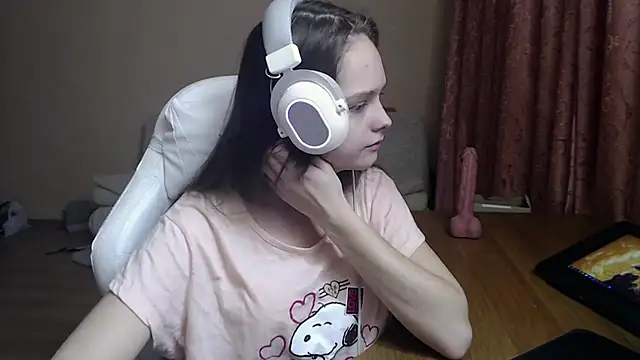 Snapshot of SharybbFace chatting on 19, 10, 2025 SharybbFace online show from 19, 10, 2025