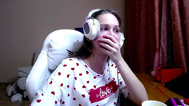 Snapshot of SharybbFace chatting on 31, 10, 2025 SharybbFace online show from 31, 10, 2025