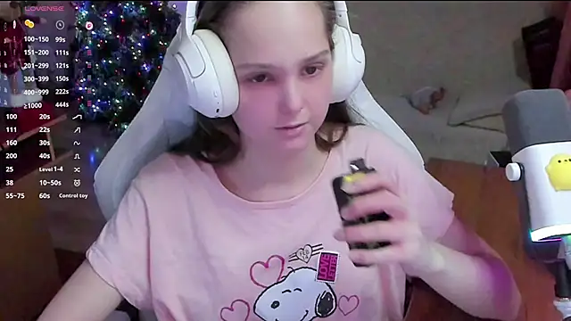 Snapshot of SharybbFace chatting on 18, 12, 2025 SharybbFace online show from 18, 12, 2025