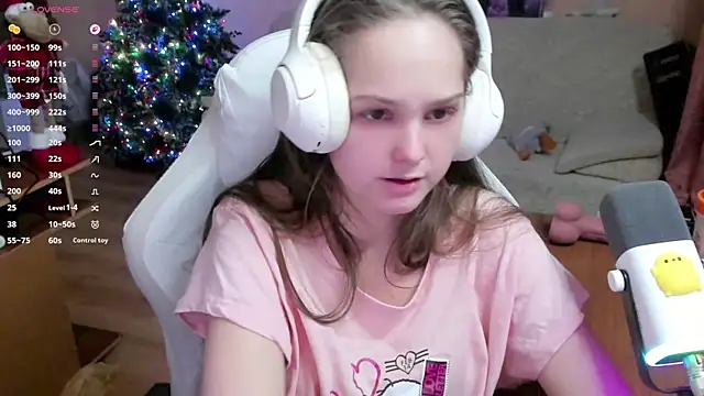 Snapshot of SharybbFace chatting on 20, 12, 2025 SharybbFace online show from 20, 12, 2025