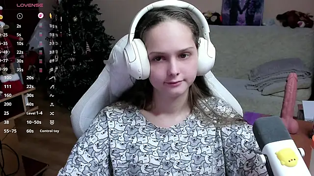 Snapshot of SharybbFace chatting on 6, 1, 2026 SharybbFace online show from 6, 1, 2026