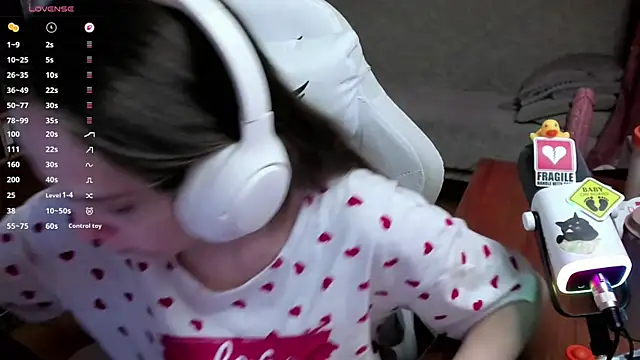 Snapshot of SharybbFace chatting on 13, 1, 2026 SharybbFace online show from 13, 1, 2026