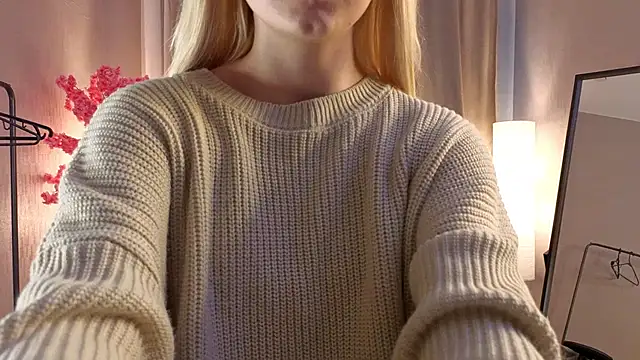 Flirty lee online show from 10, 10, 2025