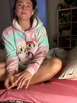 Mia Winters online show from 27, 10, 2025