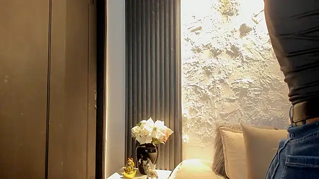 Snapshot of joselin_rouse chatting on 11, 2, 2026 joselin rouse online show from 11, 2, 2026