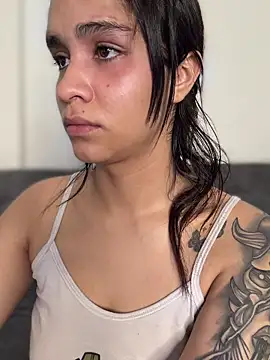 Snapshot of Isabella-Teen chatting on 17, 2, 2026 Isabella-Teen online show from 17, 2, 2026