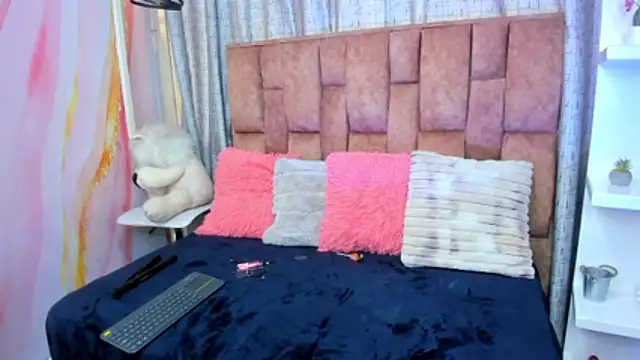 alix noa online show from 27, 11, 2025