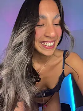 Snapshot of MaddyX__ chatting on 17, 7, 2026 MaddyX online show from 17, 7, 2026