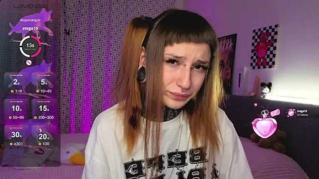 LilithPoison online show from 5, 11, 2025