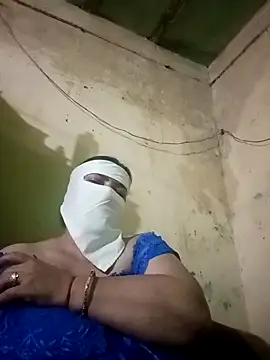 Love-890 online show from 18, 10, 2025