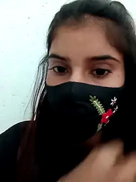 Aaisha-16 online show from 10, 11, 2025