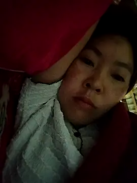 Snapshot of Siathong chatting on 19, 9, 2025 Siathong online show from 19, 9, 2025