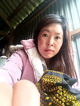 Snapshot of Siathong chatting on 25, 9, 2025 Siathong online show from 25, 9, 2025