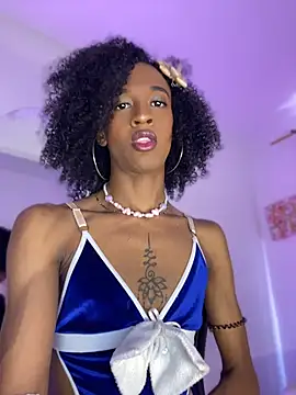 Snapshot of Mia_royal chatting on 10, 5, 2026 Mia royal online show from 10, 5, 2026