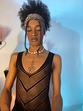 Snapshot of Mia_royal chatting on 30, 5, 2026 Mia royal online show from 30, 5, 2026
