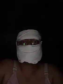 Mo000000  online show from 12, 4, 2026