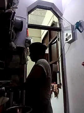 Snapshot of aliya-jaan71 chatting on 25, 9, 2025 aliya-jaan71 online show from 25, 9, 2025