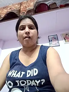 Snapshot of aliya-jaan71 chatting on 27, 9, 2025 aliya-jaan71 online show from 27, 9, 2025