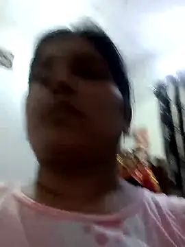 Snapshot of aliya-jaan71 chatting on 2, 10, 2025 aliya-jaan71 online show from 2, 10, 2025