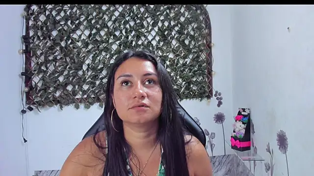 Luna021 1 online show from 14, 11, 2025