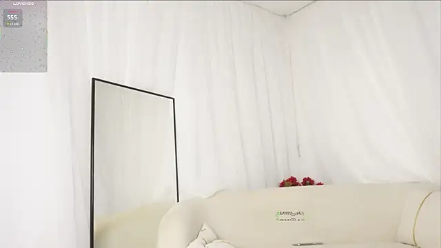 Snapshot of SUM___ chatting on 4, 3, 2026 SUM online show from 4, 3, 2026