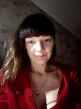 AliceSwan1122 online show from 3, 11, 2025