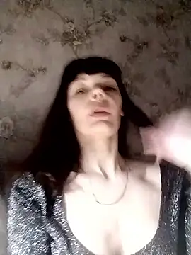 AliceSwan1122 online show from 21, 4, 2026