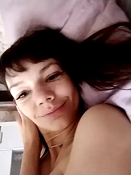 Snapshot of AliceSwan1122 chatting on 14, 7, 2026 AliceSwan1122 online show from 14, 7, 2026