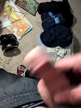 Clownboi17 online show from 21, 11, 2025