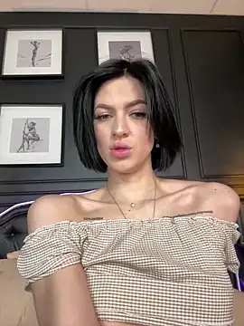 EmmaStarkk online show from 13, 10, 2025