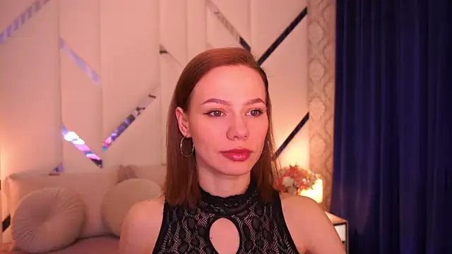 ShyySiren online show from 8, 4, 2026